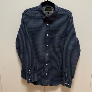 Men’s Medium Banana Republic Soft Wash Slim Fit Button Down Shirt